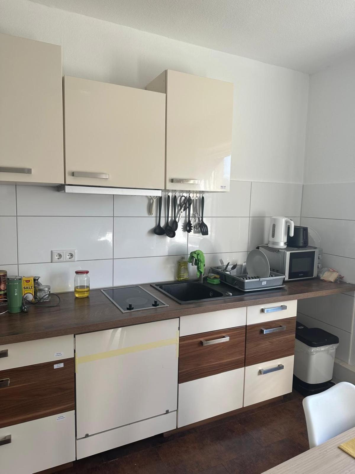 Privatzimmer Am Iltispark Duisburg Exterior foto